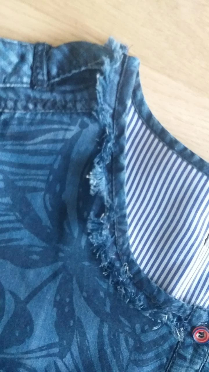 Beautiful blue dress by Geisha - size 42 - subtle tropical leaf print ♿ – photo 3